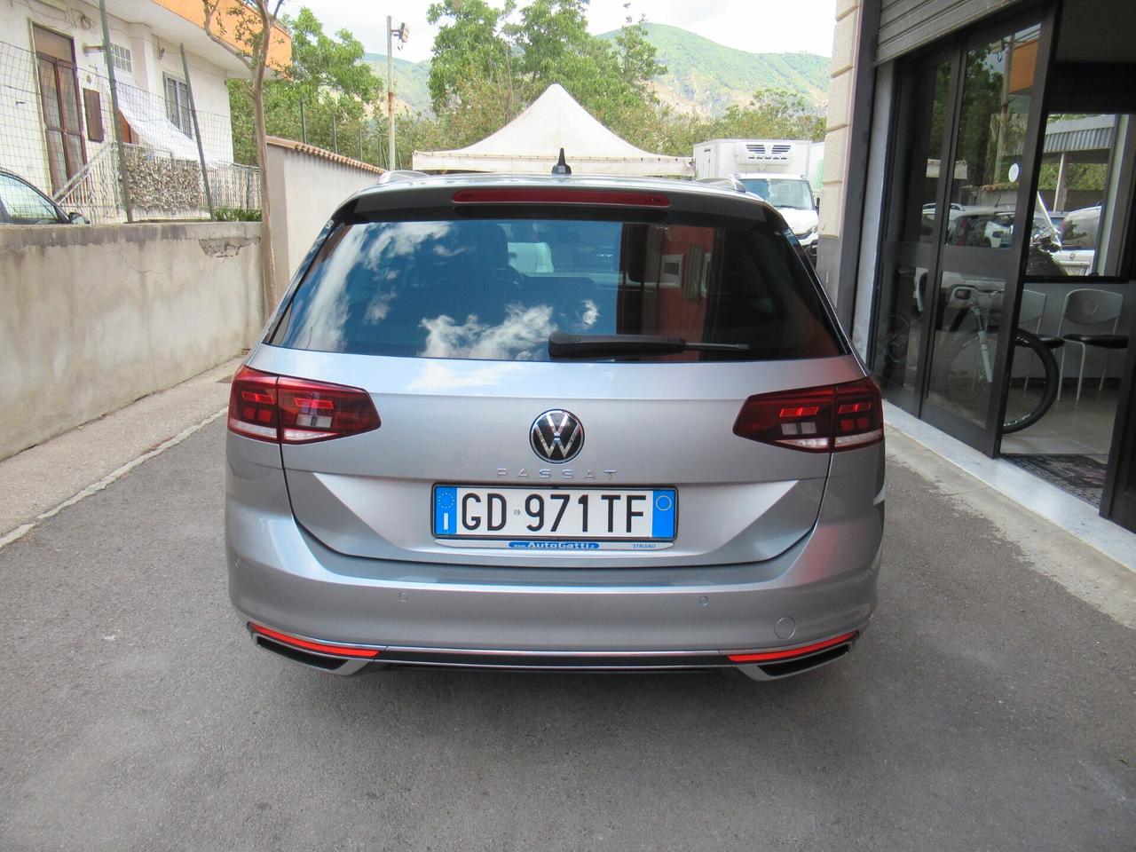 Volkswagen Passat Variant 2.0 TDI SCR 200 CV DSG Executive