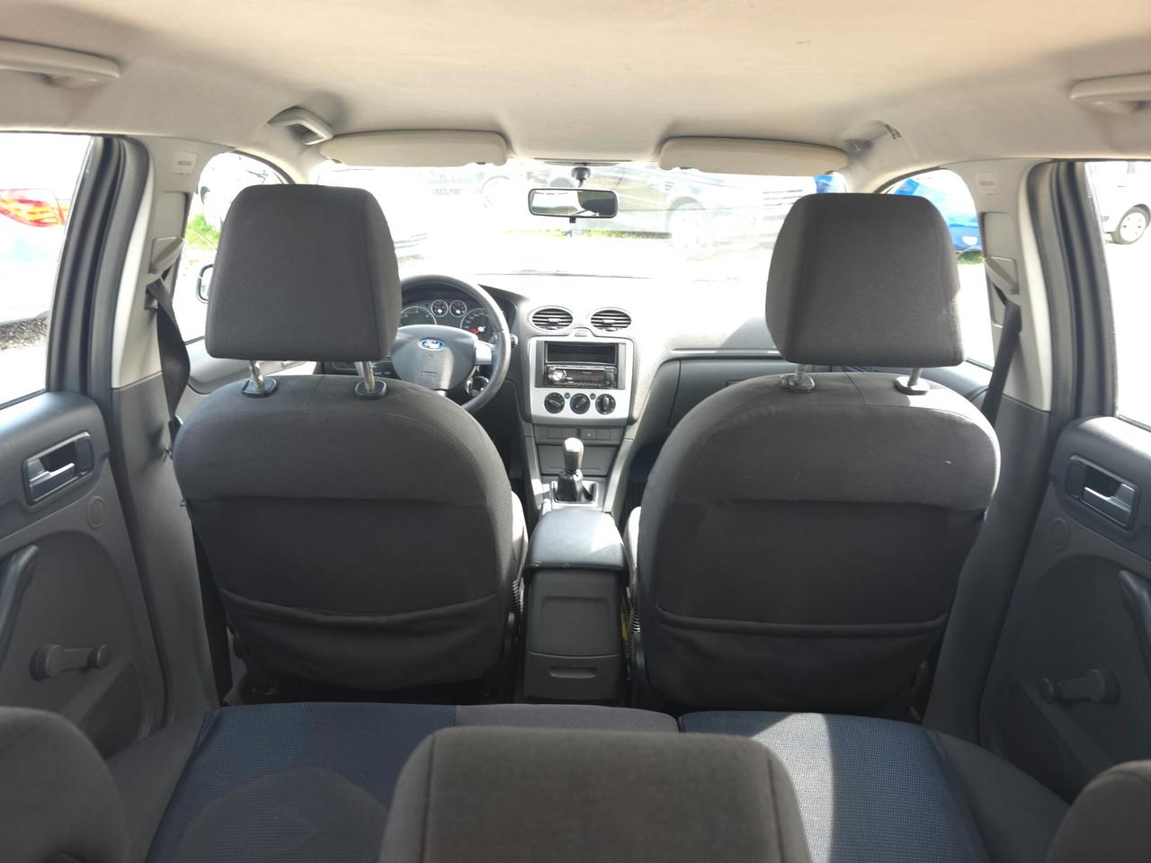 Ford Focus C-Max 1.6 TDCi (90CV)