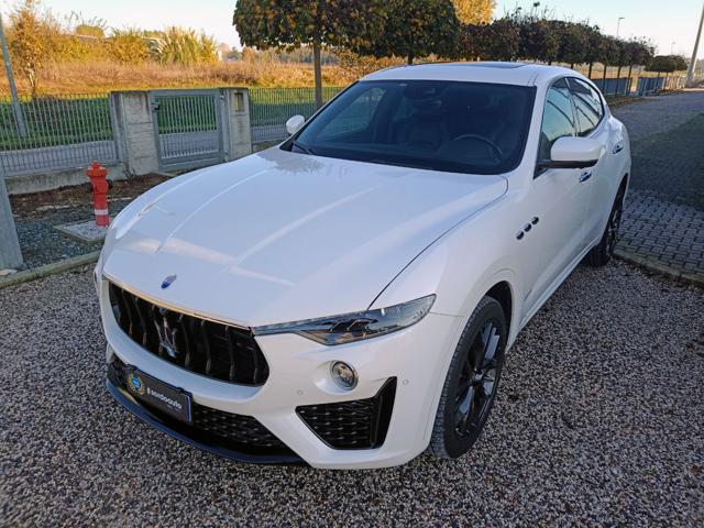 MASERATI Levante V6 Diesel 250 CV AWD Gransport