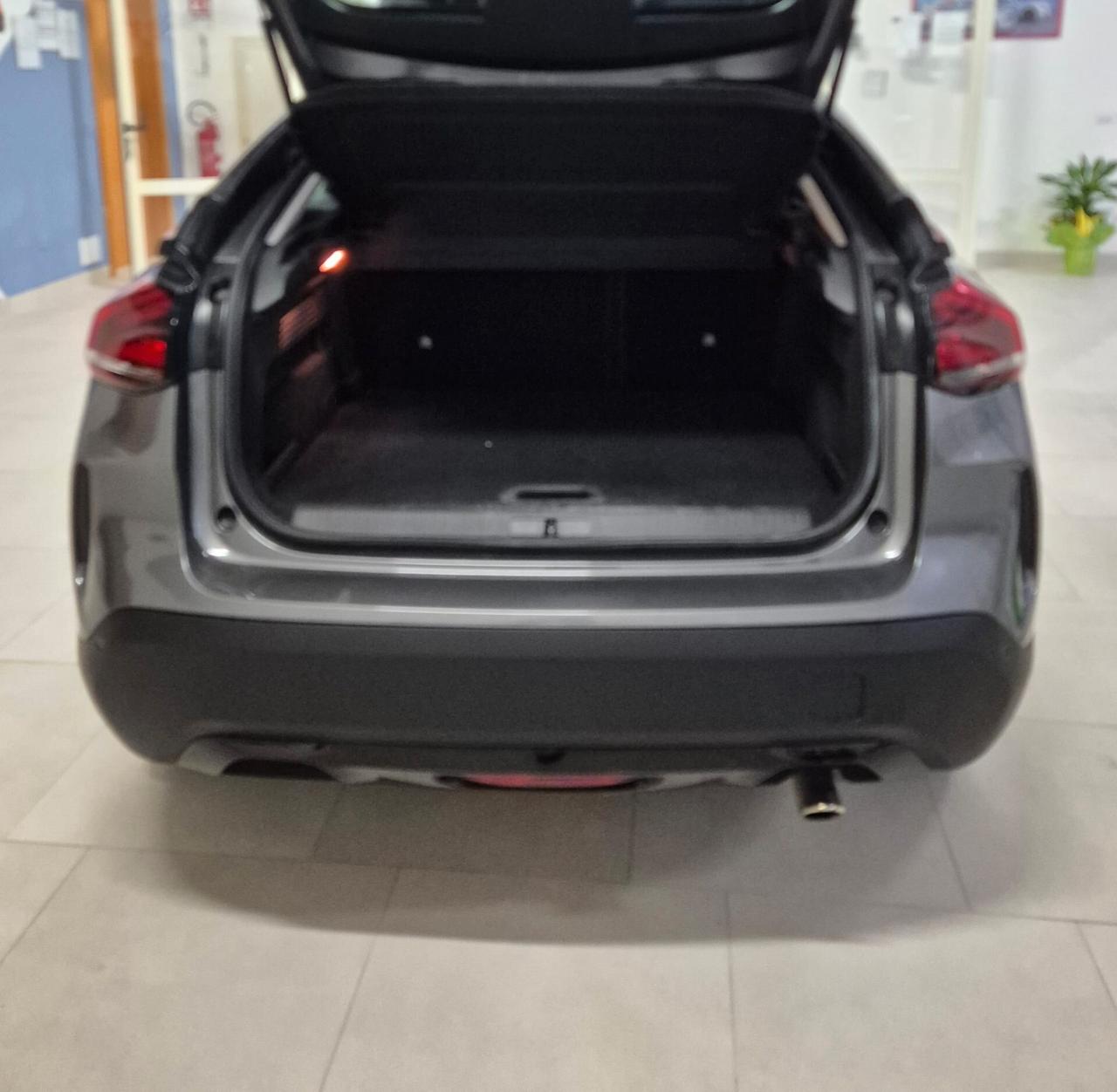 Citroen C4 BlueHDi 110 S&S Shine