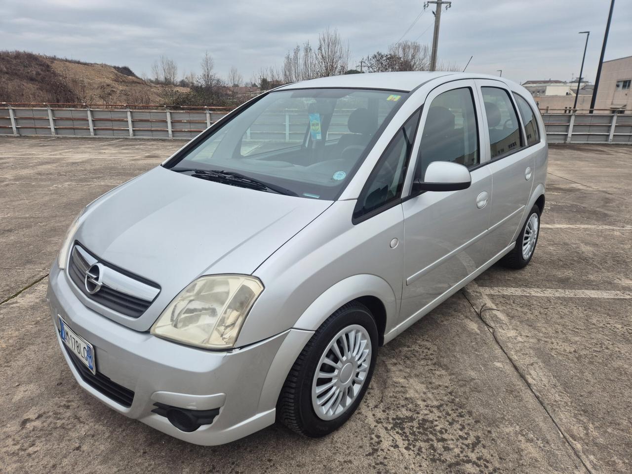 Opel Meriva 1.4 16V BENZINA
