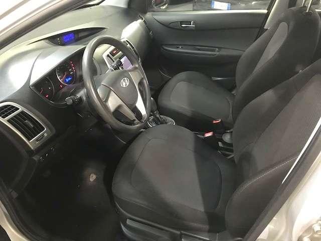 Hyundai i20 i20 I 2012 5p 1.1 crdi Sound Edition