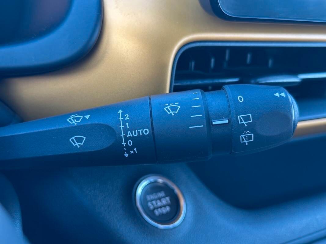 Jeep Avenger 1.2 1st Edition FWD 100cv CON TELECAM E CARPLAY