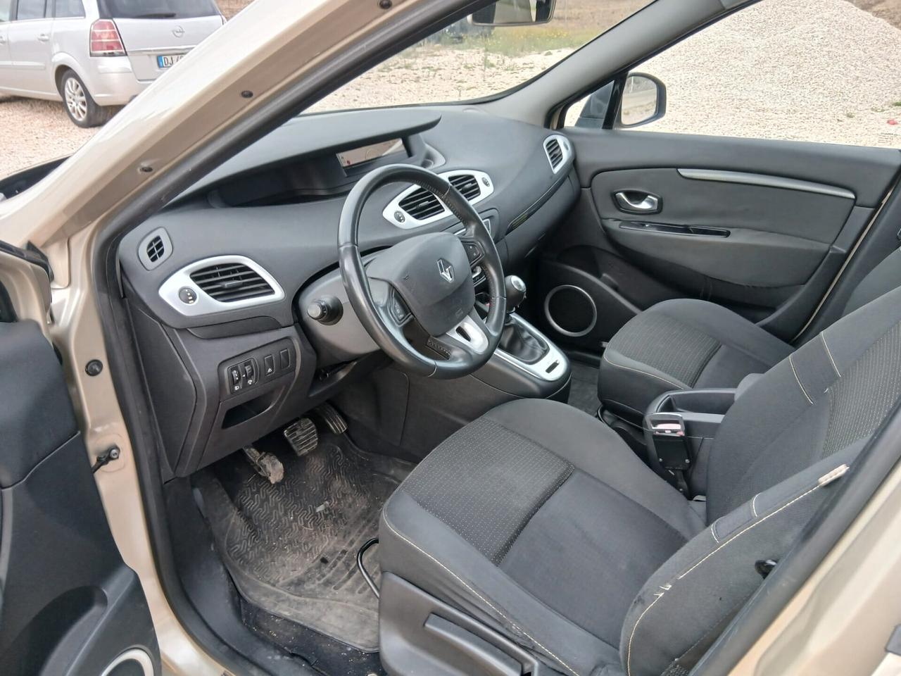 Renault Scenic Scénic 1.5 dCi 110CV Dynamique