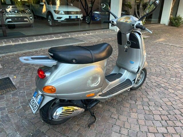 VESPA 125 ET4 125