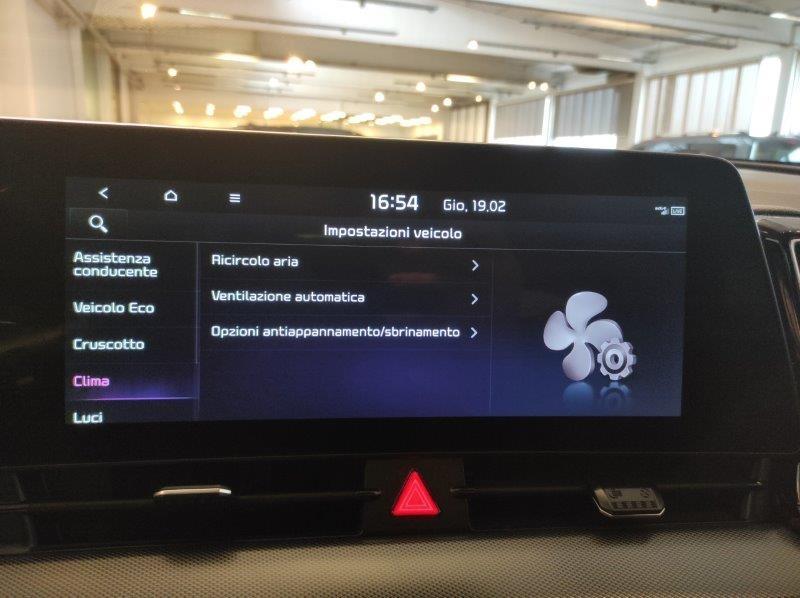 KIA Sportage 5ª serie - Sportage 1.6 TGDi HEV AT Style