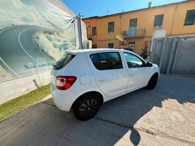 Dacia Sandero II 2013 DACIA SANDERO 1.5 dci Laurea