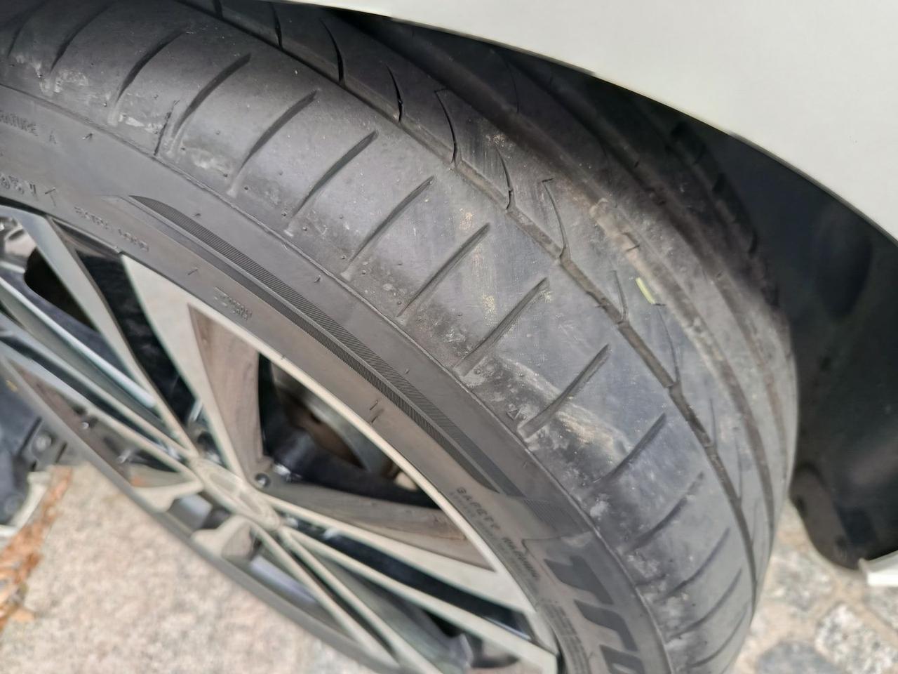 Mercedes-Benz B 180 Sport B 180 D #12061