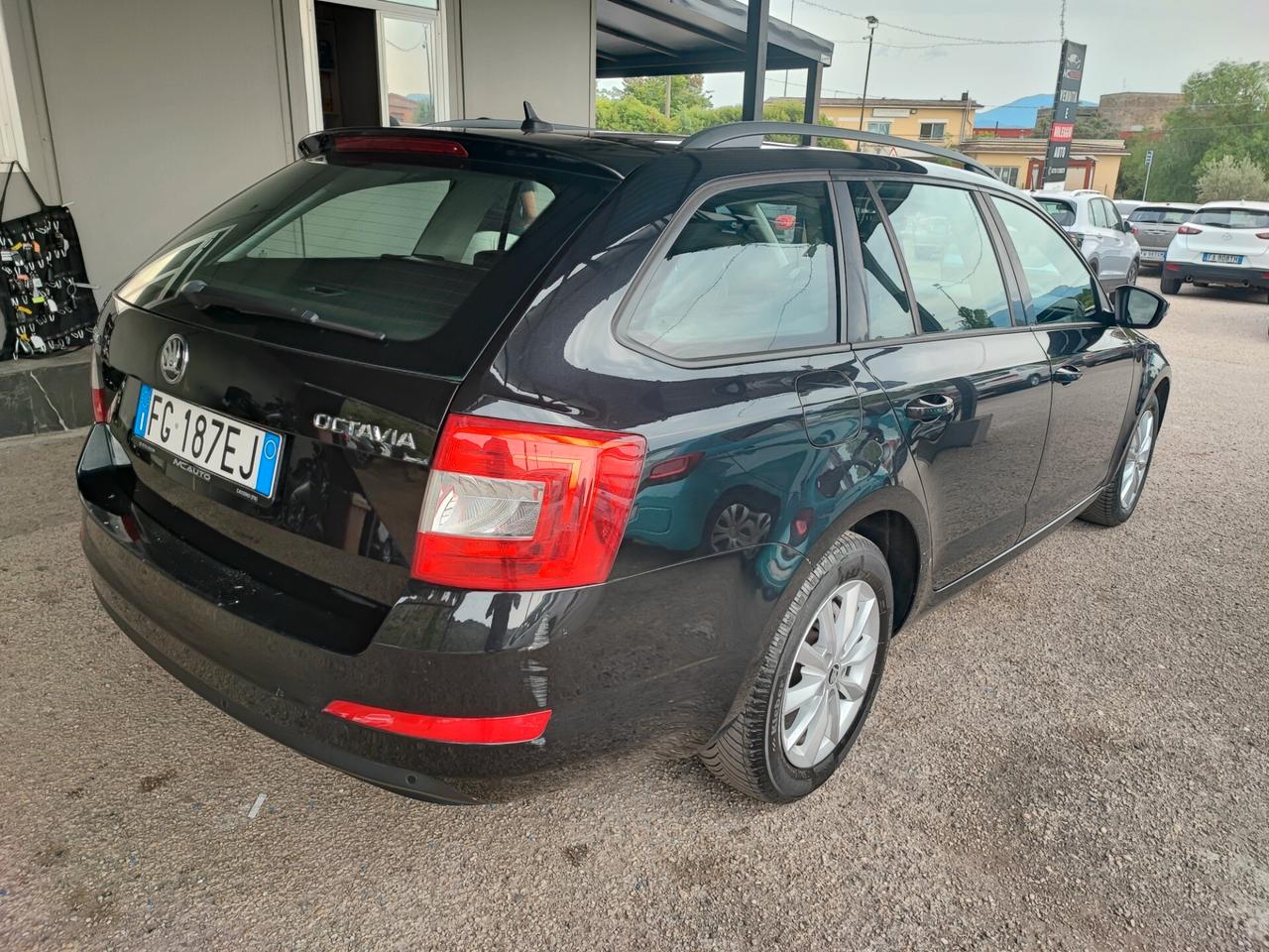 Skoda Octavia 1.6 TDI CR 110 CV Executive Plus