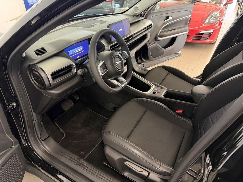 Jeep Avenger BEV BEV 156cv Altitude Pompa Di Calore Winter pack