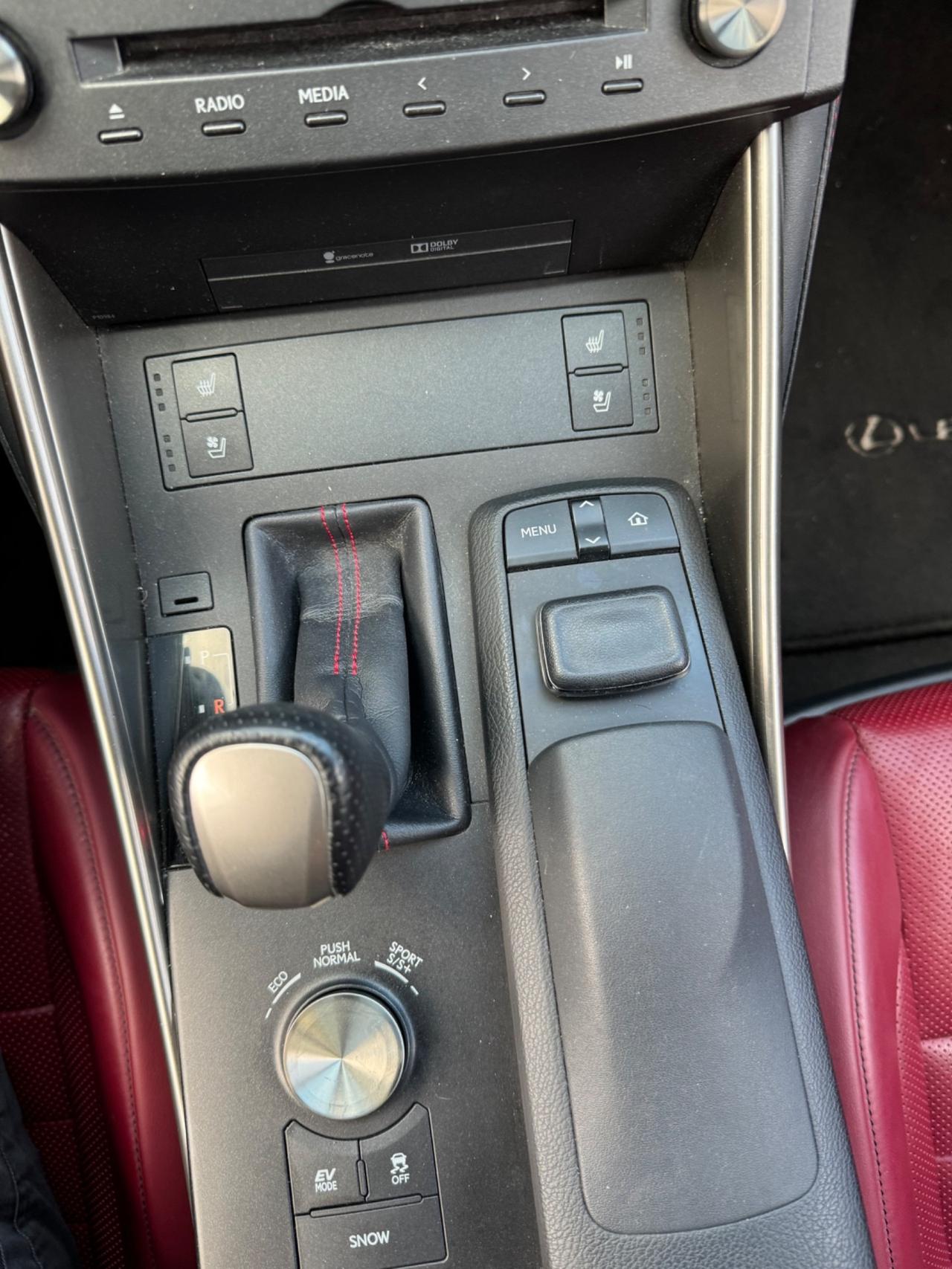 Lexus IS 300 Hybrid FSport