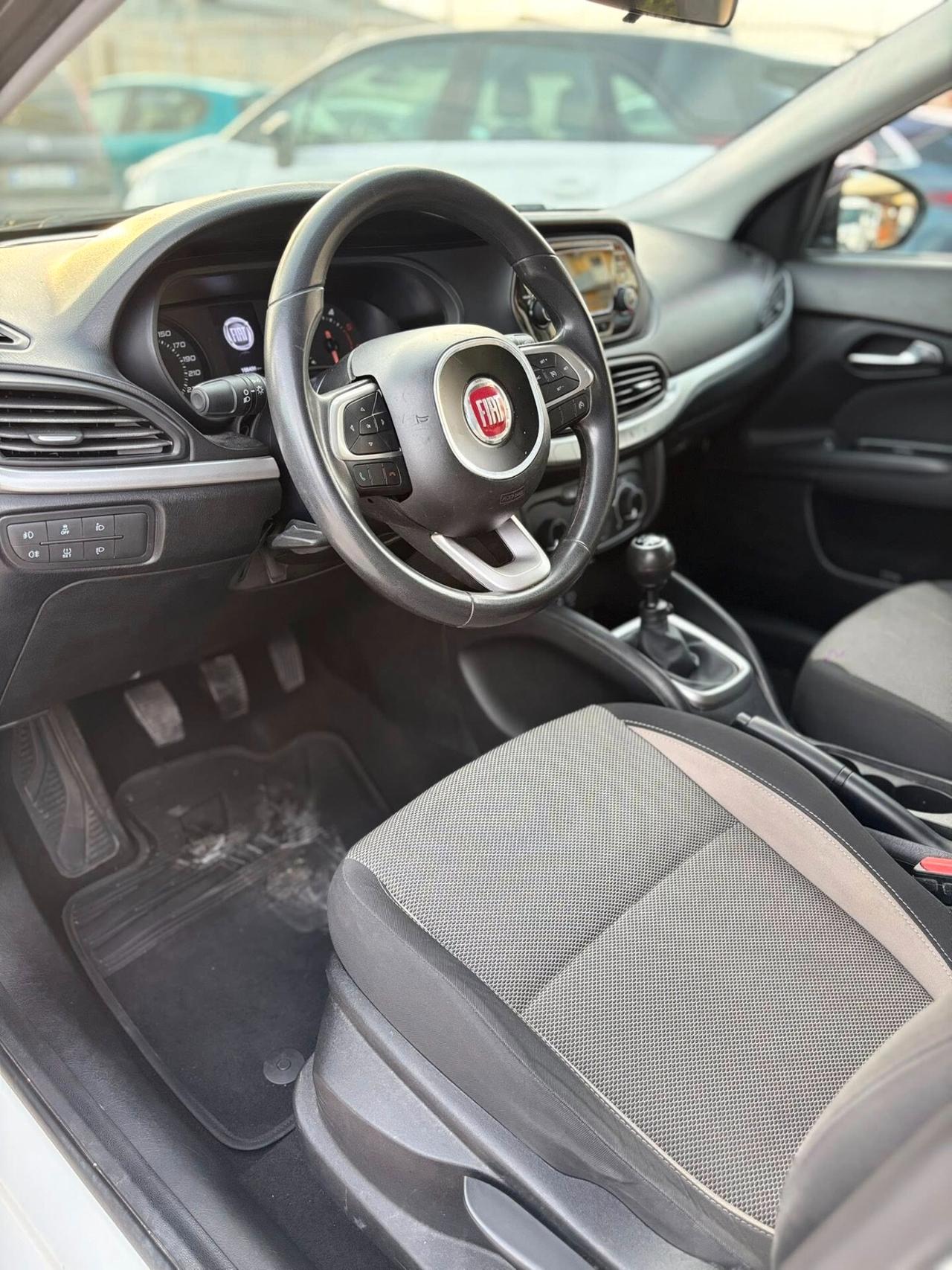 Fiat Tipo 1.3 Mjt S&S SW Street