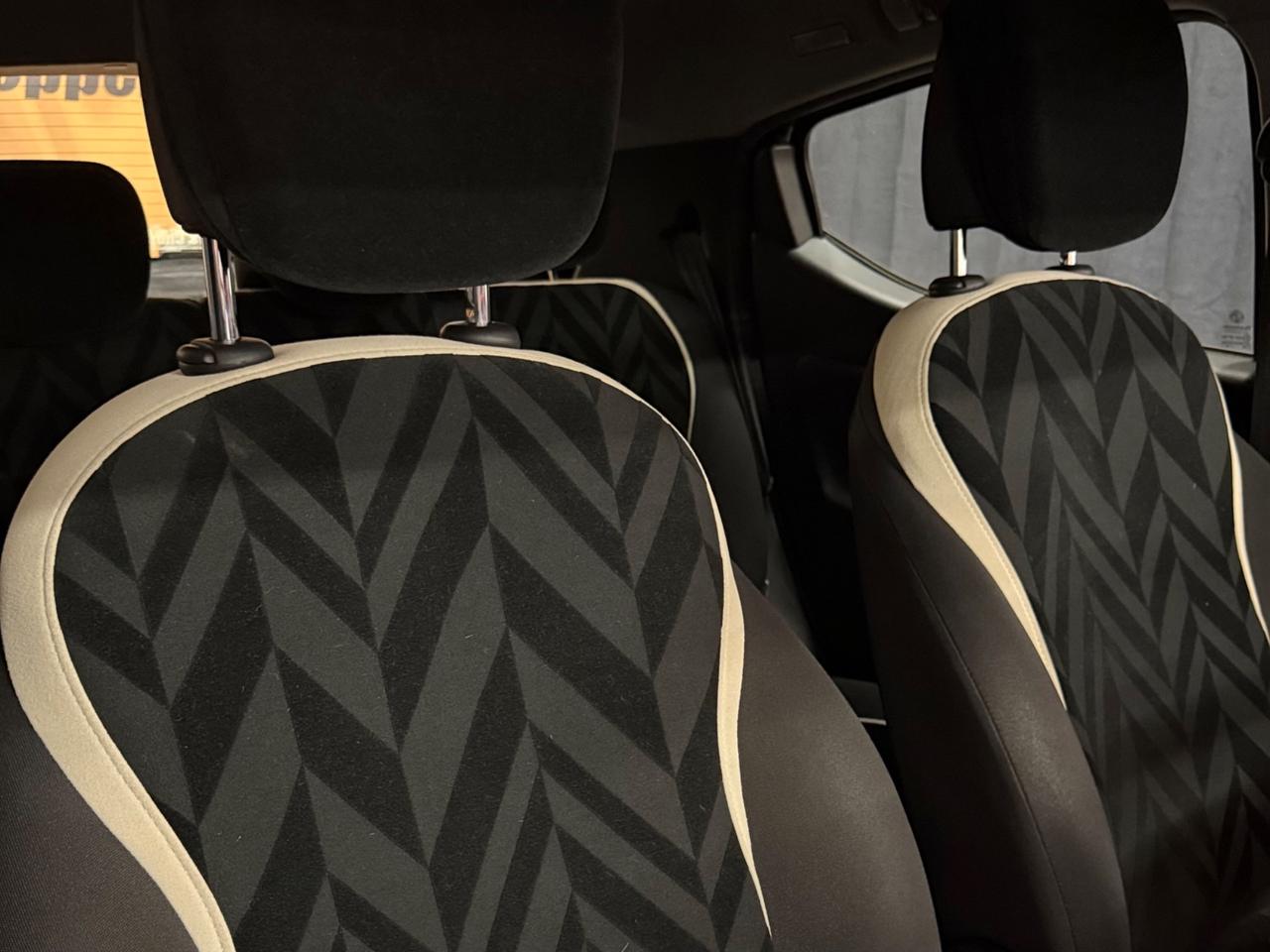 BELLISSIMA LANCIA YPSILON MTJ VERSIONE GOLD CON SOLI 50.908 KM