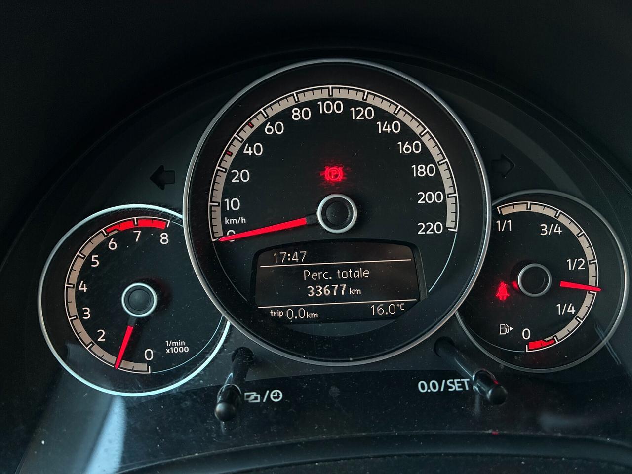 Volkswagen up! 1.0 TSI GTI BlueMotion Technology