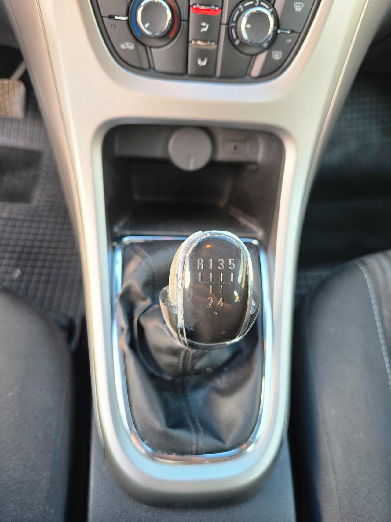 OPEL ASTRA 1.3 DIESEL OK NEOPATENTATI - 2012