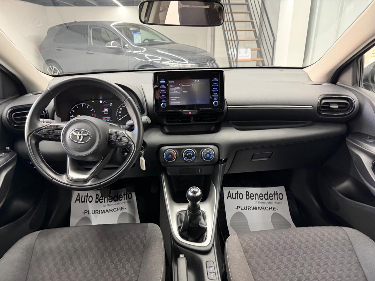 Toyota Yaris 1.0 5 porte Active 2023