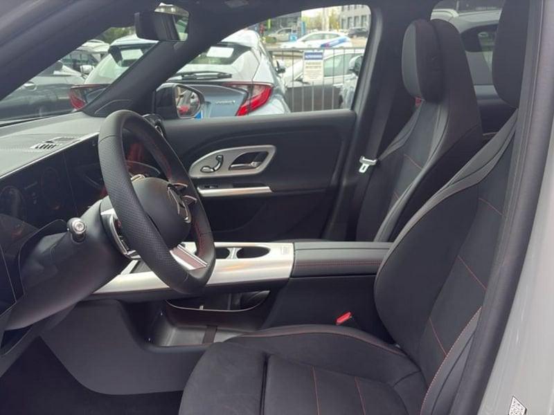 Mercedes-Benz GLB 350 4Matic EQ AMG Line Premium