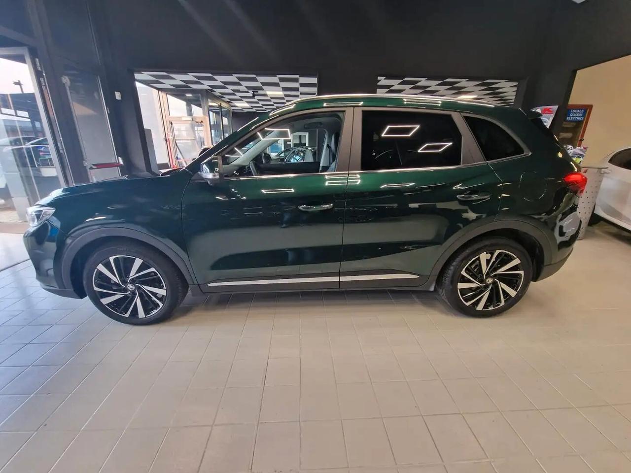 MG ZS (2024-->) ZS 1.5 Hybrid+ Luxury