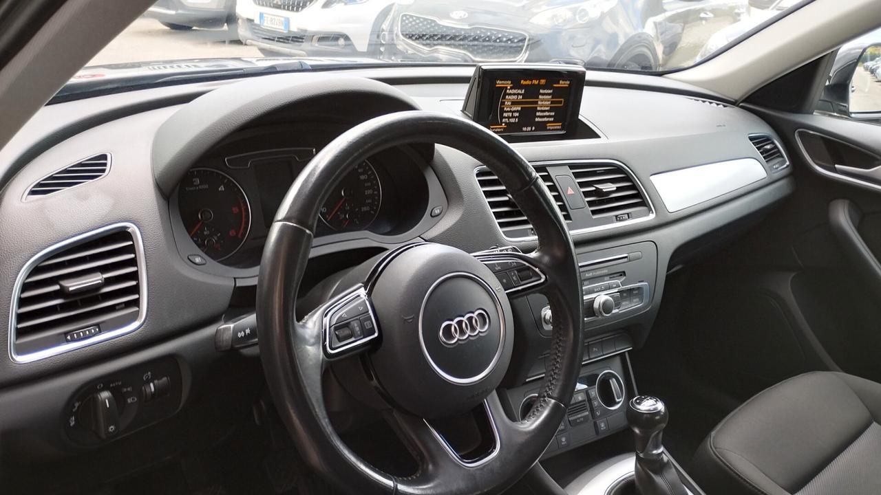 Audi Q3 2.0 TDI 120 CV Design