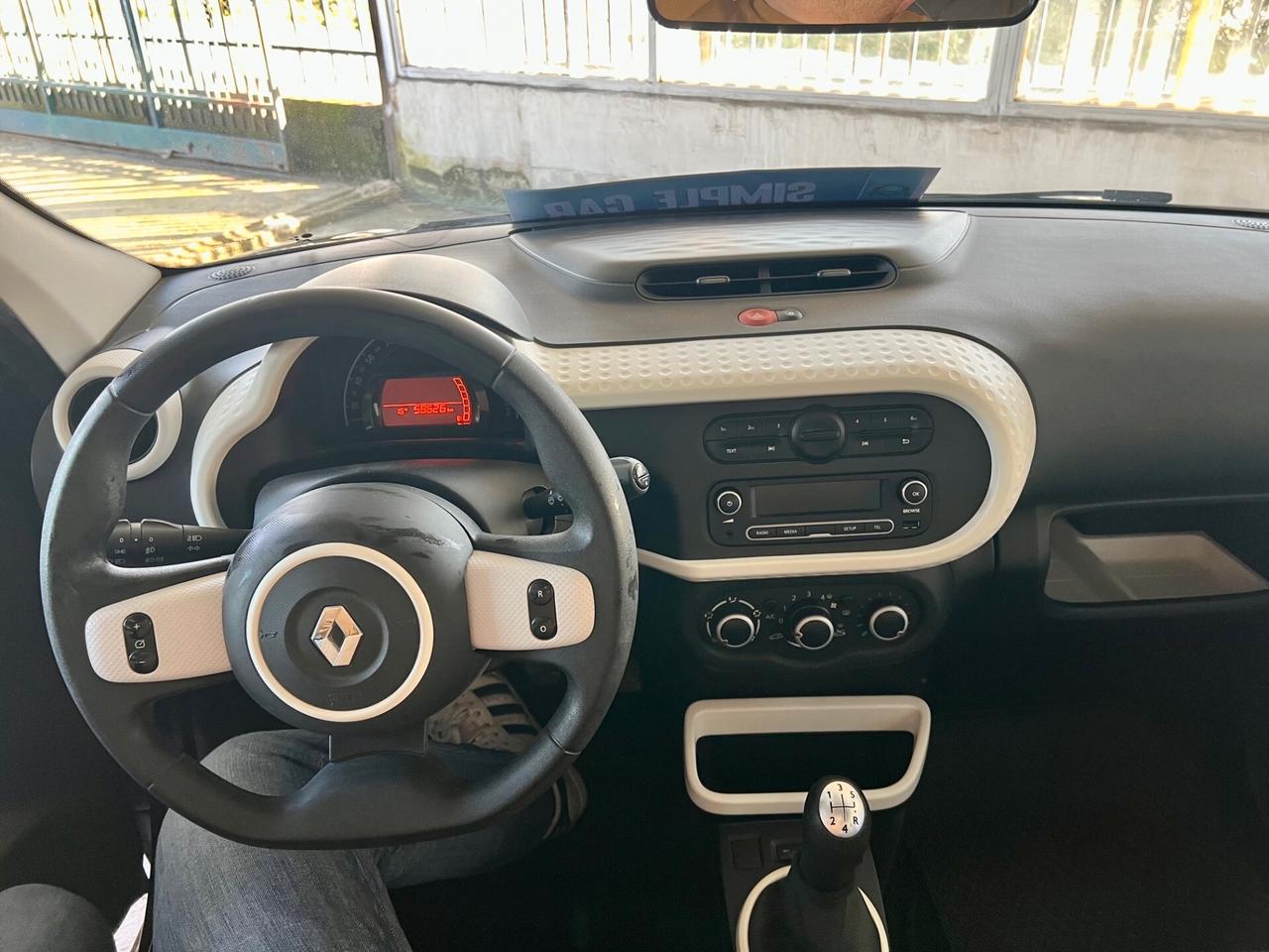 Renault Twingo SCe Lovely