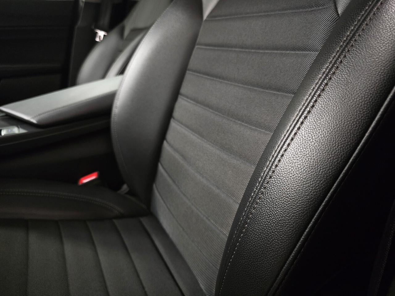 Alfa Romeo Giulia 2.2 T BUSINESS 190CV ROSSO ALFA_FATTURE_CARBONIO