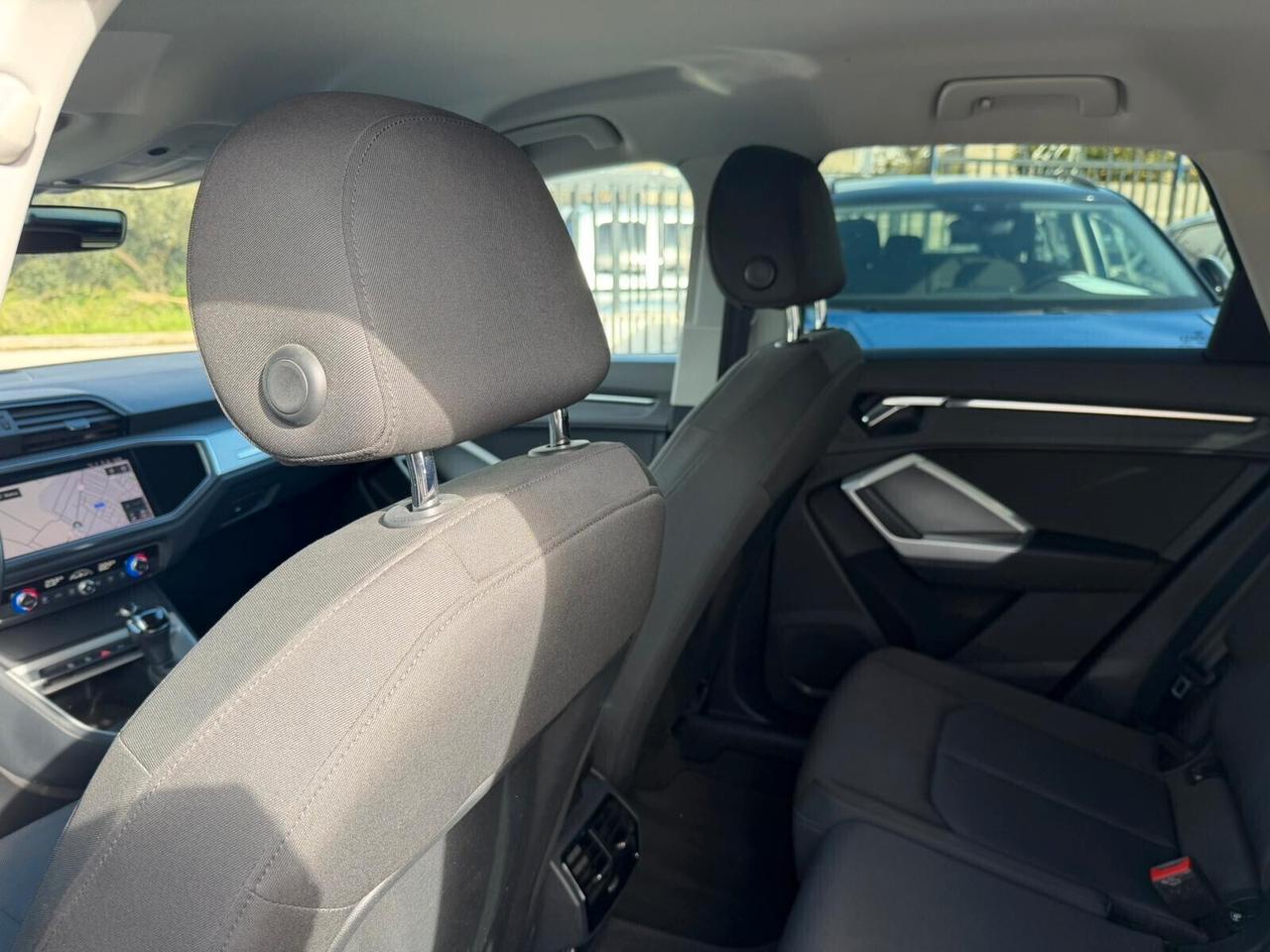 Audi Q3 35 2.0 TDI 150 CV S tronic Business Plus