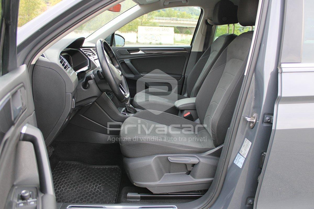 VOLKSWAGEN Tiguan 2.0 TDI 200 CV SCR DSG 4MOTION Elegance