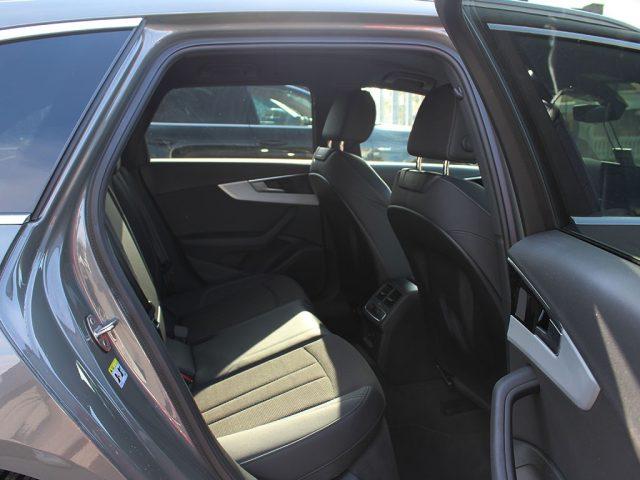 AUDI A4 40 TDI quattro S tronic S line edition