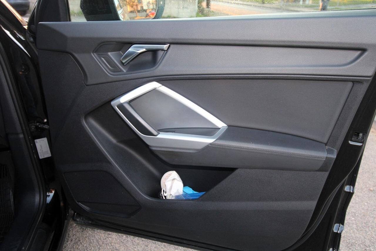 Audi Q3 SPB 35 TDI quattro edition