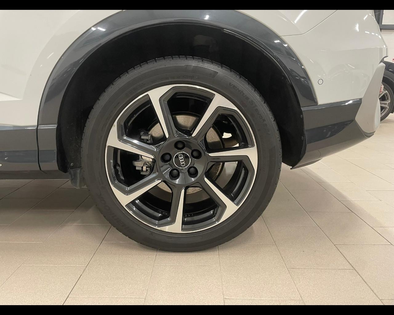 AUDI Q3 2ª serie - Q3 SPB 45 TFSI quattro S tronic S line edition