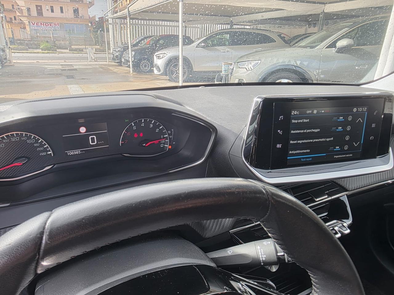 Peugeot 208 puretech 75 allure