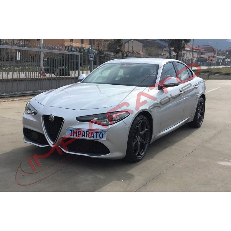 Alfa Romeo Giulia 2.2 TURBO AT8 210CV AWD Q4 VELOCE