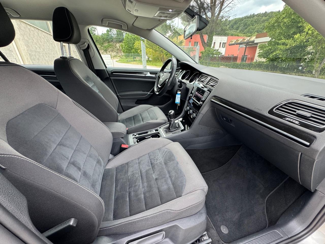 Volkswagen Golf 1.4 TSI 125 CV Highline BMT