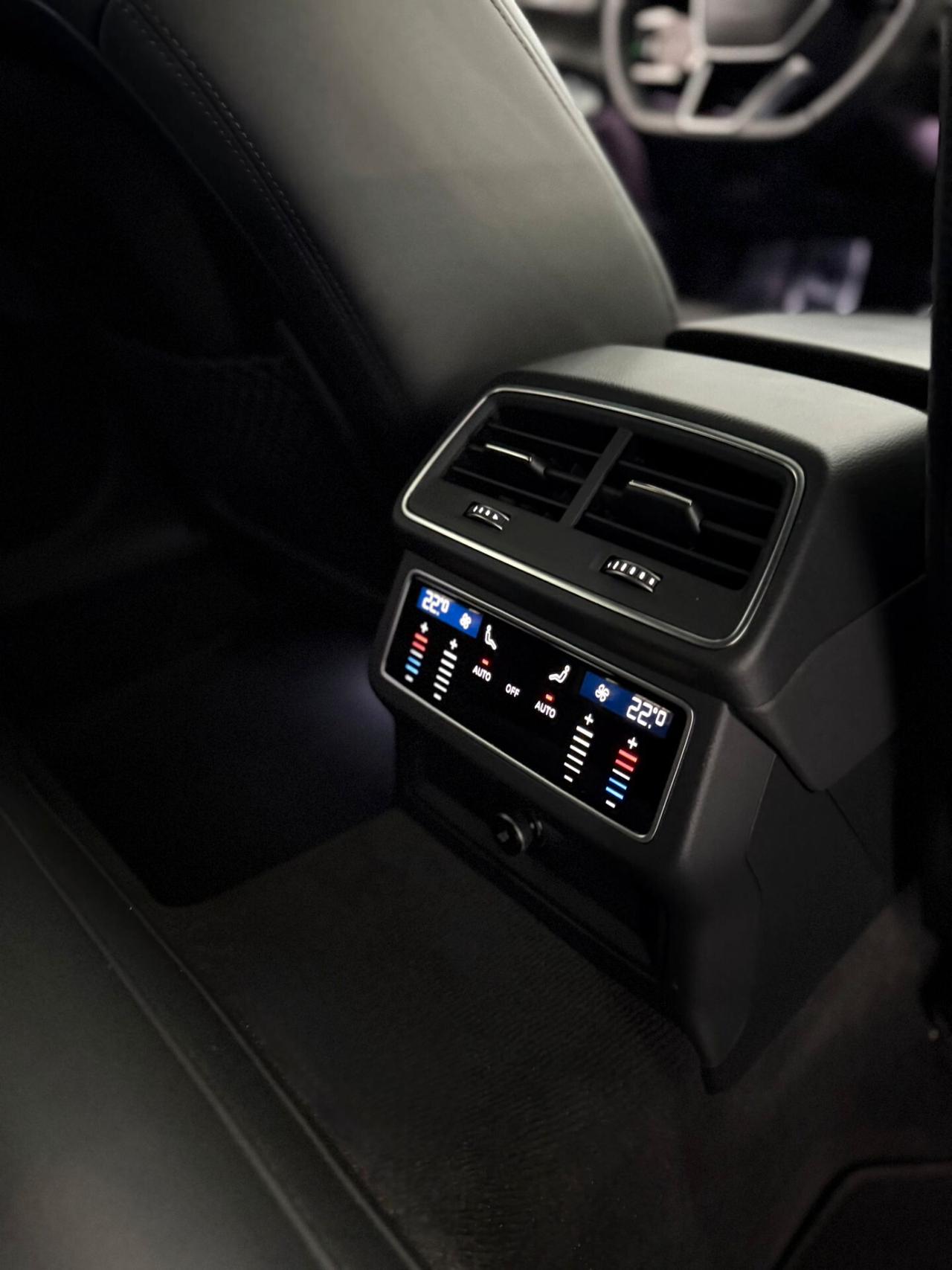 Audi A6 RS 6 Avant 4.0 TFSI V8 quattro tiptronic