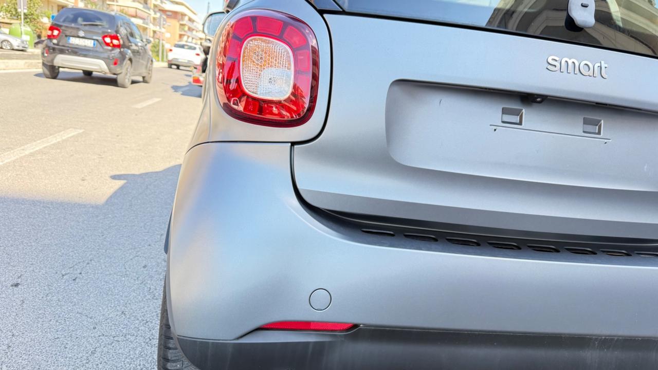 Smart ForTwo 90 0.9 Turbo twinamic Passion LED NAVI KAMERA PDC PAK SPORT BLUETOOTH PANORAMA BRACCIOLO