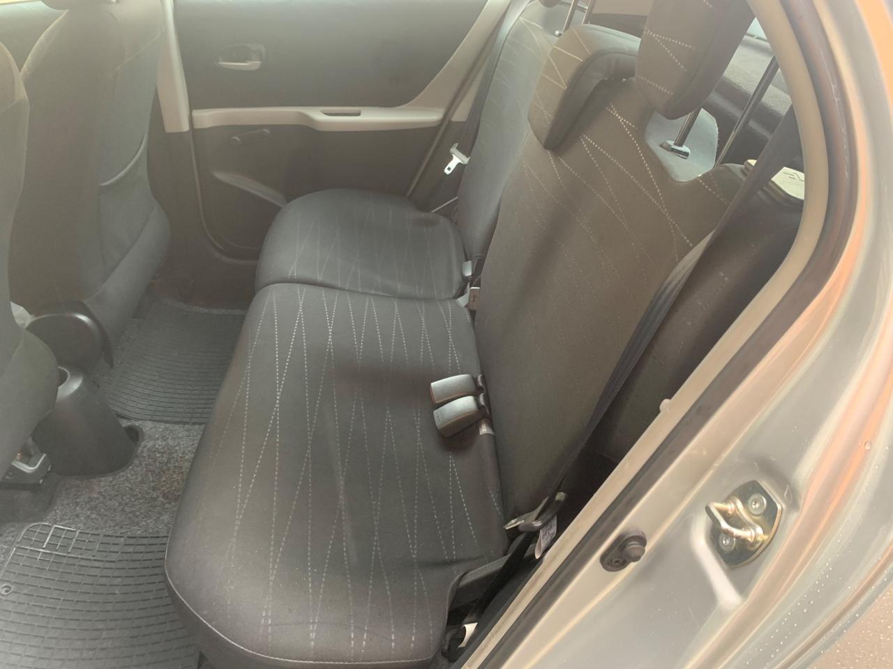 Toyota Yaris Confort