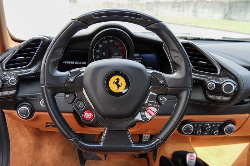 Ferrari 488 GTB full carbonio