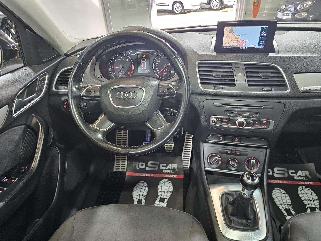 Audi Q3 2.0 TDI 140cv S line