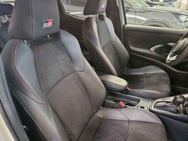 Toyota Yaris Yaris 1.5h 130 GR Sport