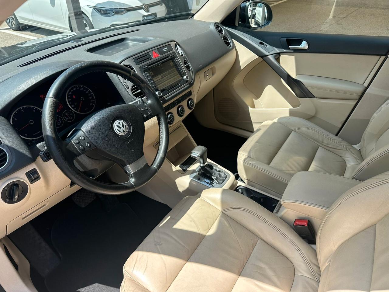 Volkswagen Tiguan 2.0 16V TDI DPF tiptronic Sport & Style
