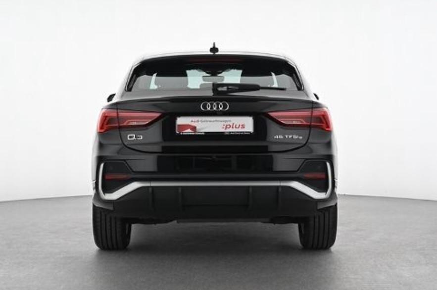 Audi Q3 Sportback 45 TFSI e S-LINE S-TRONIC