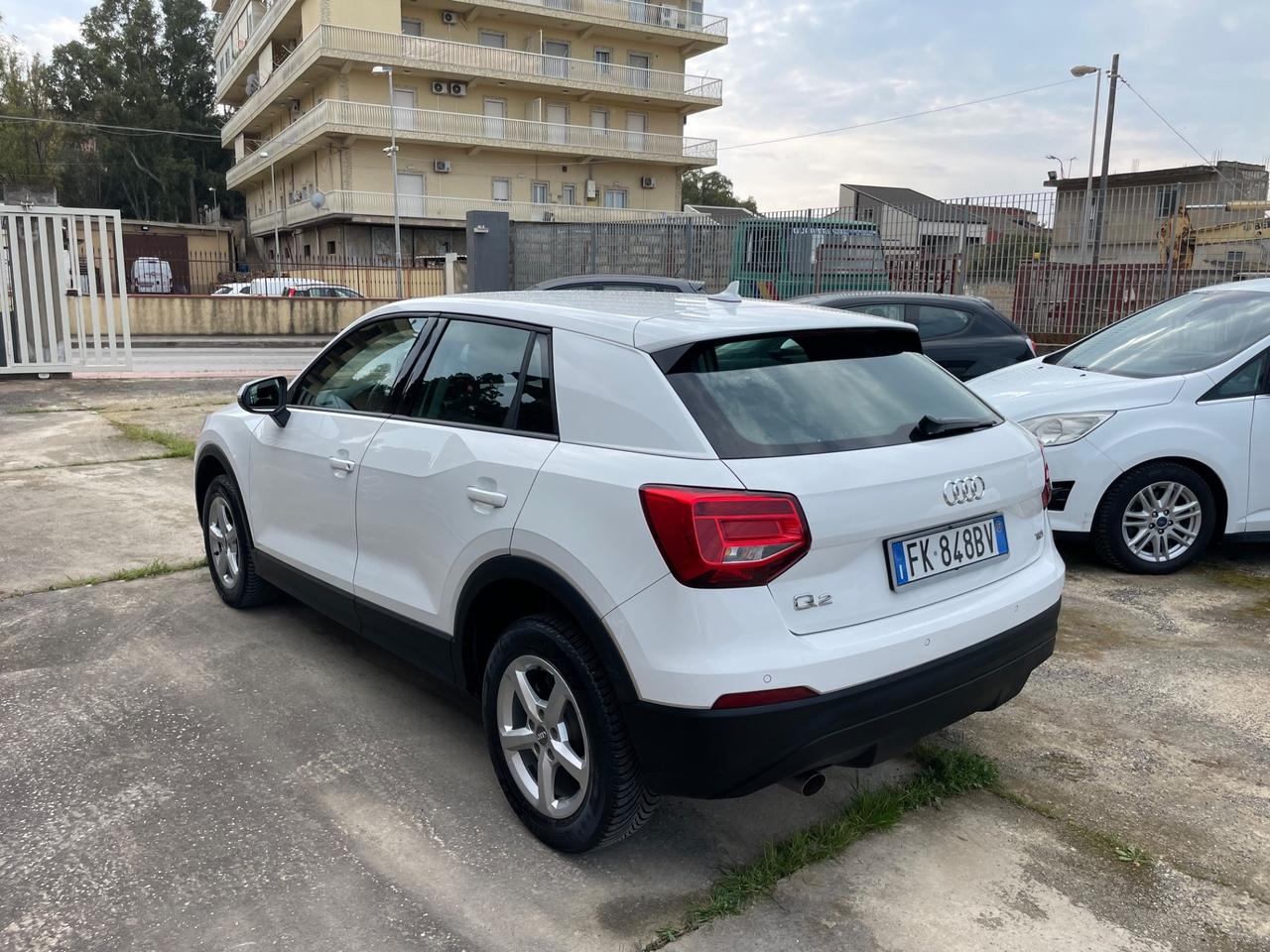 Audi Q2 1.6 TDI S tronic Business