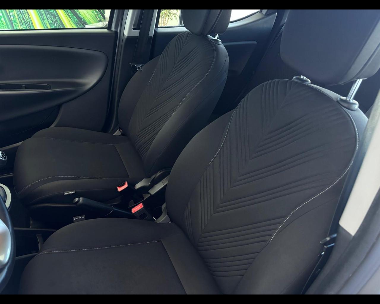 LANCIA Ypsilon III 2021 - Ypsilon 1.0 firefly hybrid Gold Plus s&s 70cv 5p.ti