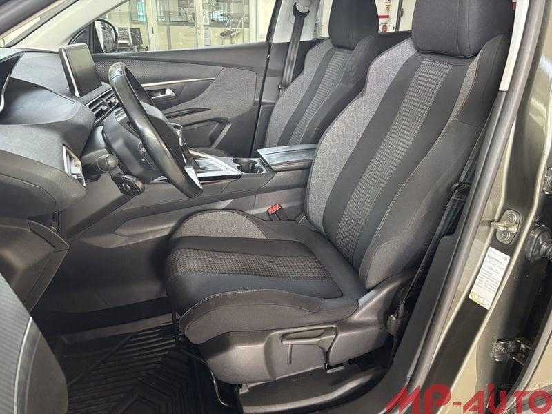 Peugeot 5008 BlueHDi 150 7 POSTI