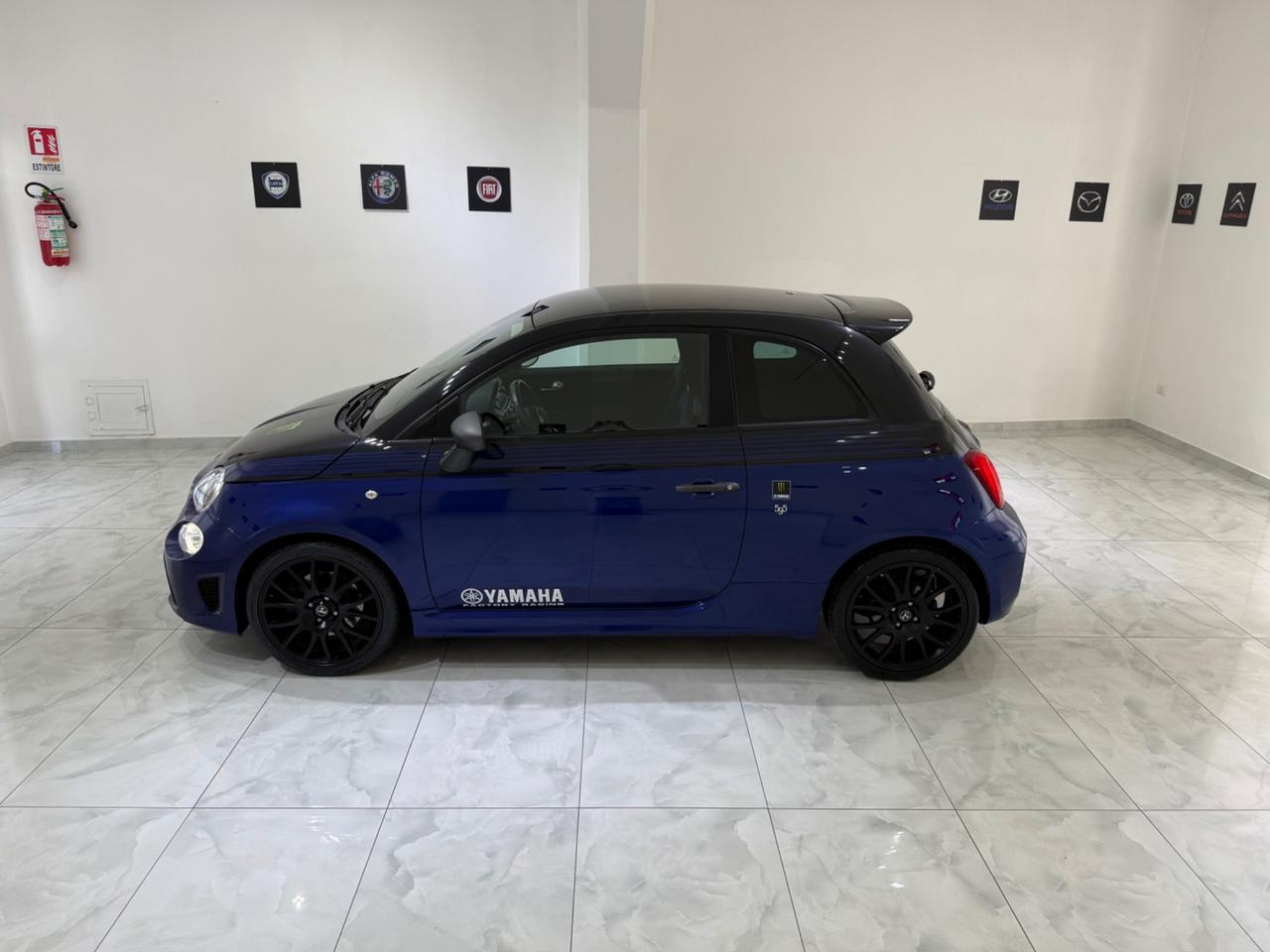 ABARTH 595 1.4 TURBO T-JET 165 CV MONSTER ENERGY YAMAHA