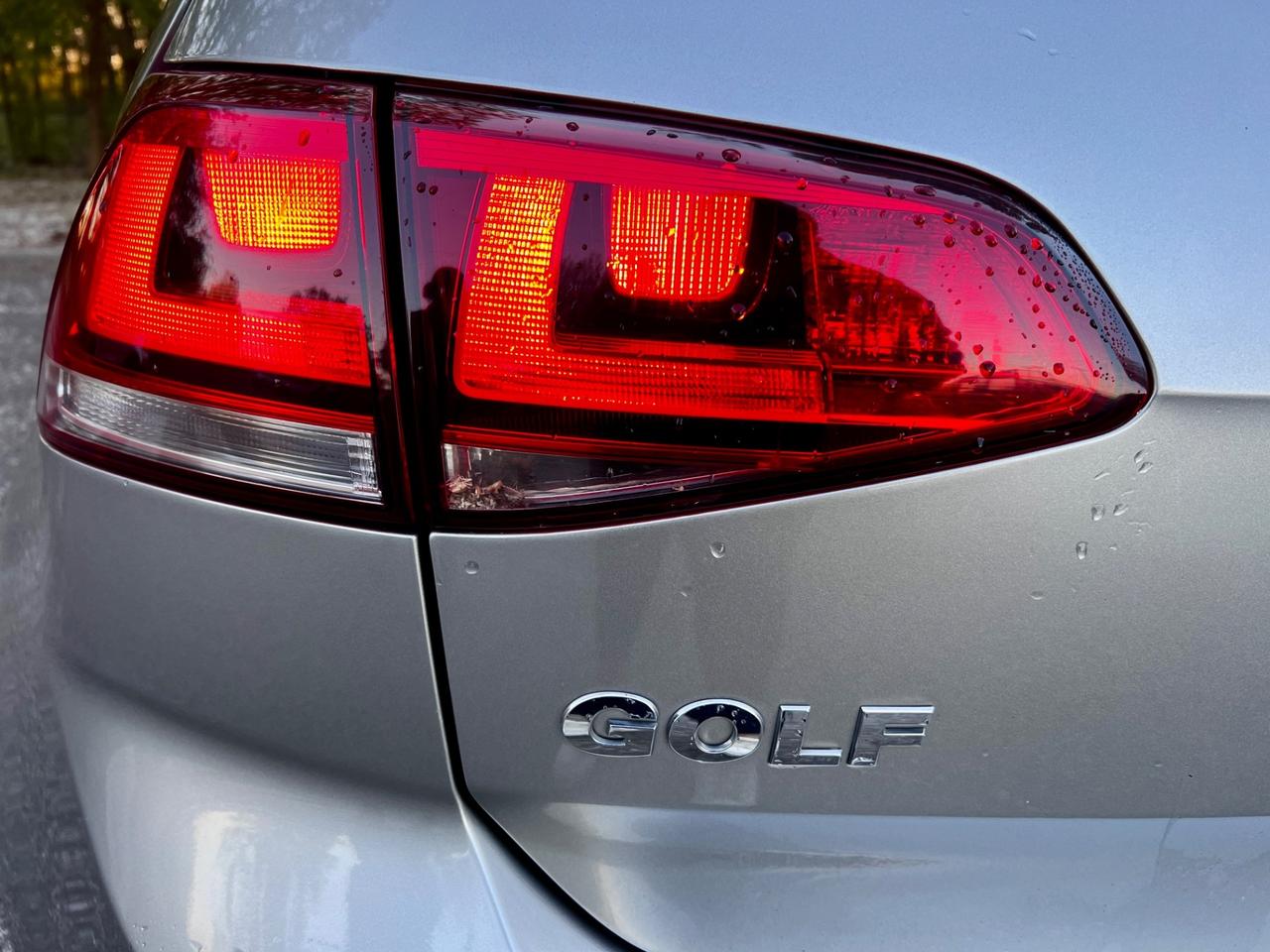 Volkswagen Golf VII 1.6 TDI DPF Highline