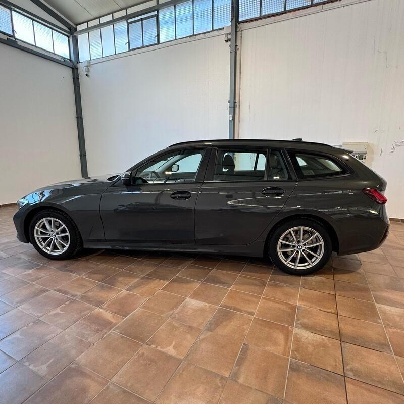 BMW SERIE 3 318d SW ADVANTAGE TOURING AUTOMATICA