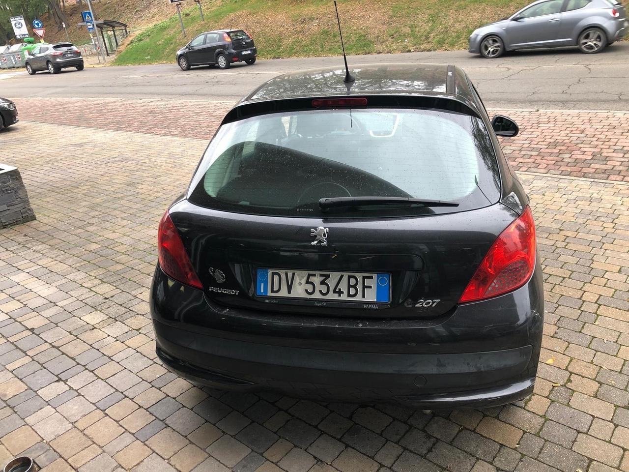 Peugeot 207 1.4 8V 75CV 5p. Energie Sport ECO GPL