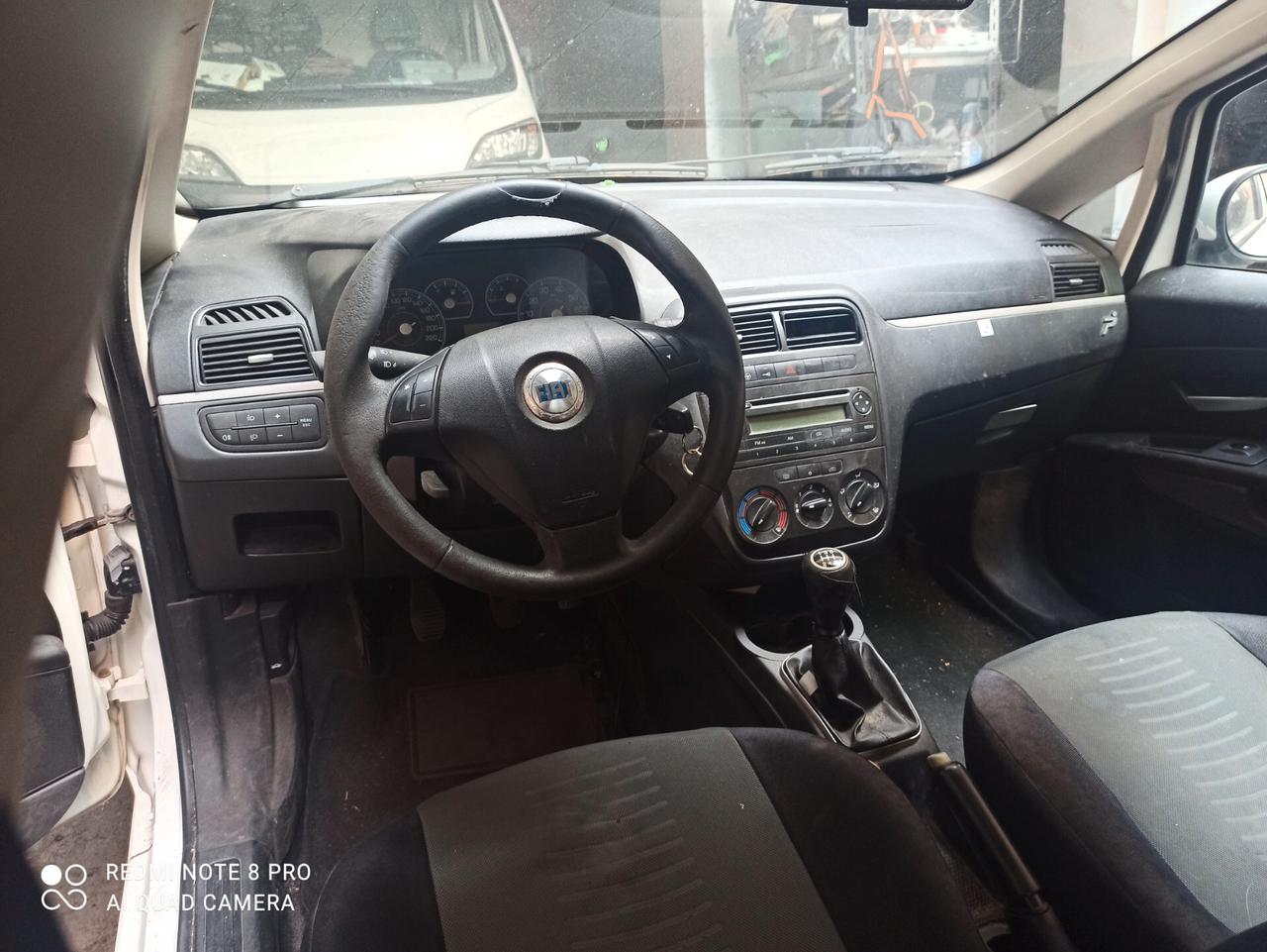 Fiat Grande Punto 1.3 MJT 75 CV 5 porte Dynamic