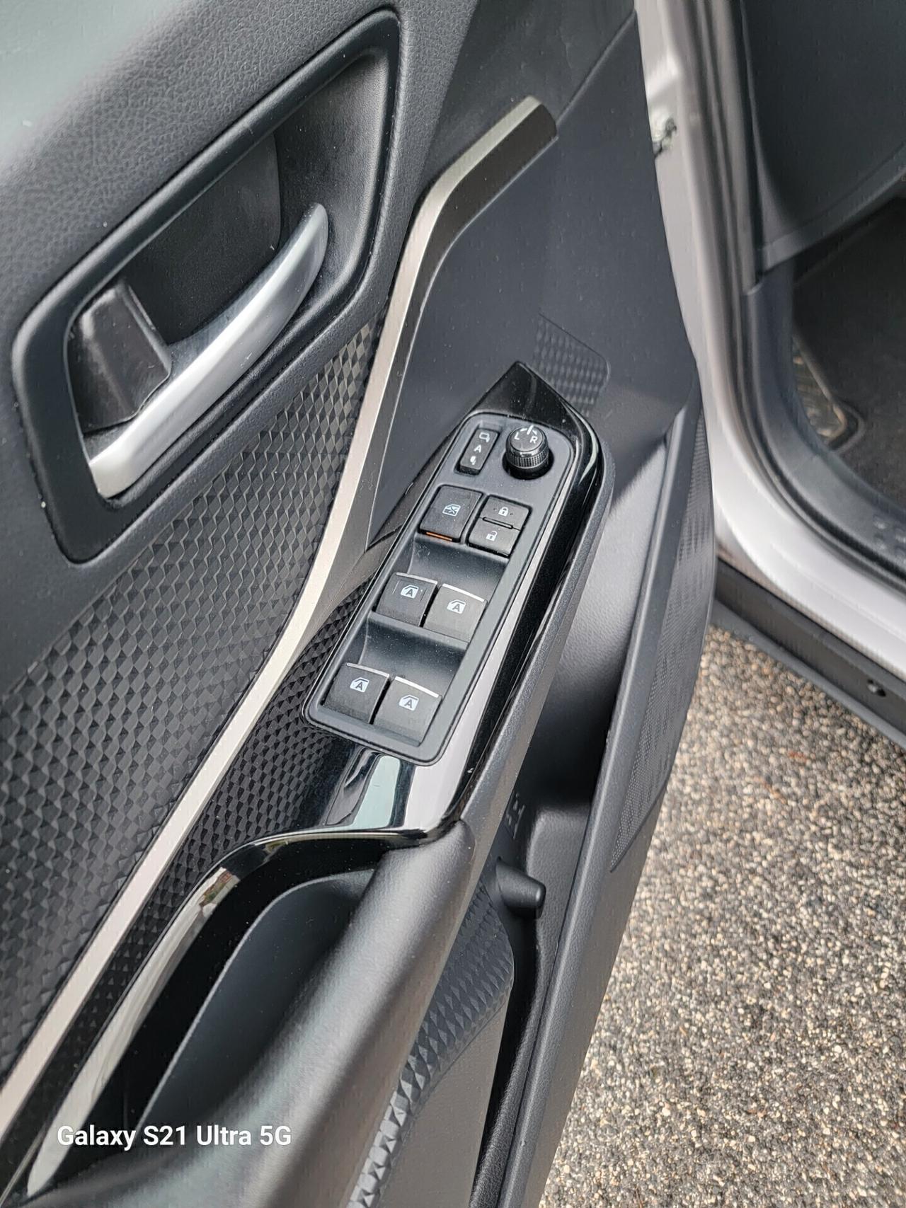 Toyota C-HR 1.8 Hybrid E-CVT Trend SOLO 49 MILA KM!